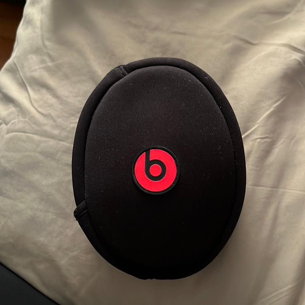 Beats Solo HD wire